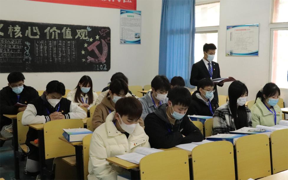 我校第十一次学生代表大会隆重召开 我校第十一次学生代表大会隆重召开