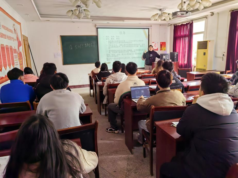 申慱官网心理委员培训取得圆满成功 申慱官网心理委员培训取得圆满成功