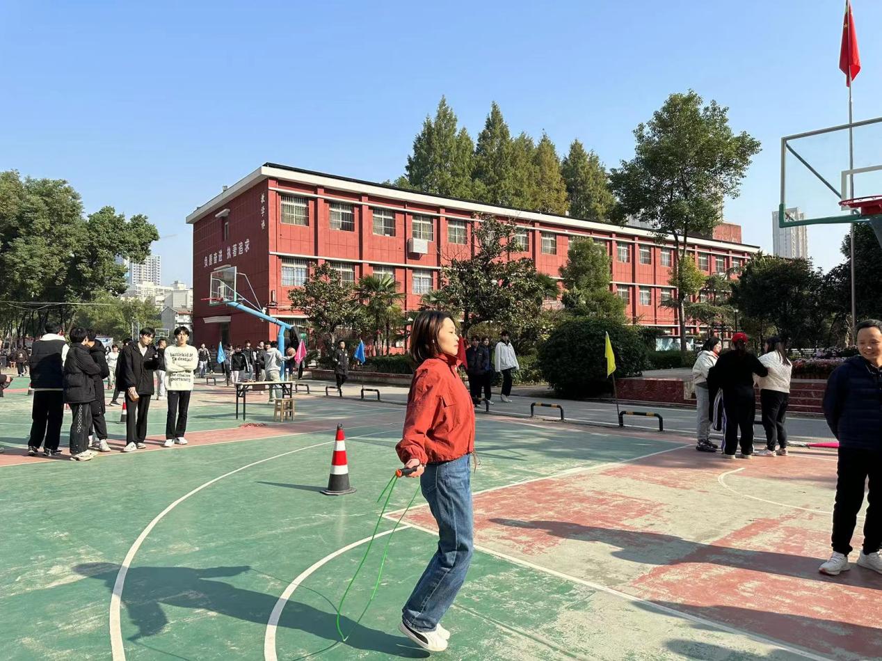 青春奋进新时代,运动逐梦向未来——sunbet申慱官网2023年秋季运动会暨教职工运动会 青春奋进新时代,运动逐梦向未来——sunbet申慱官网2023年秋季运动会暨教职工运动会