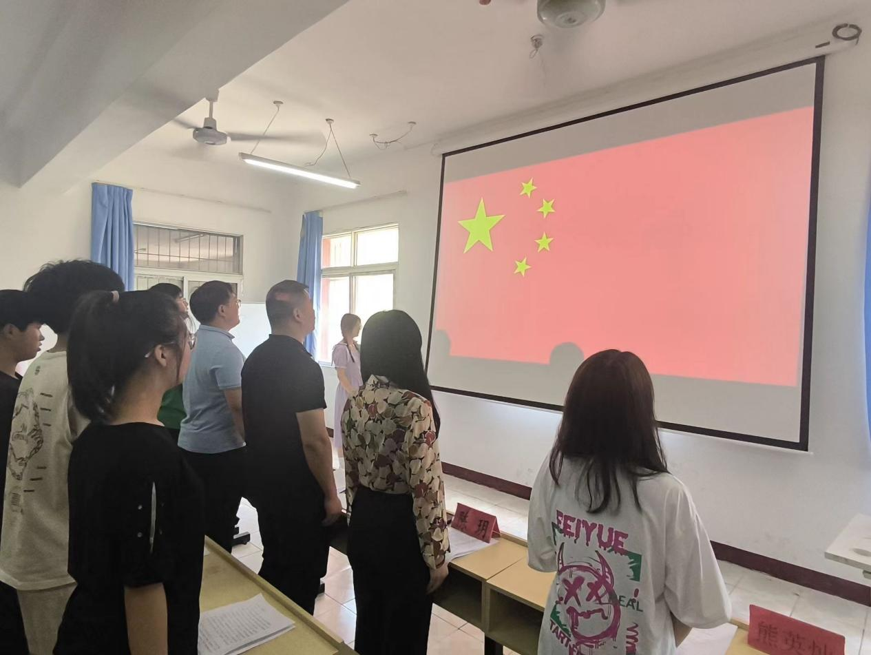 青春心向党，奋斗新征程 ——sunbet申慱官网第五期团课结业典礼暨入团仪式