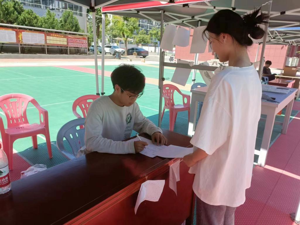 团簇星空,绽放芳华 ——sunbet申慱官网第二届社团文化节 团簇星空,绽放芳华 ——sunbet申慱官网第二届社团文化节