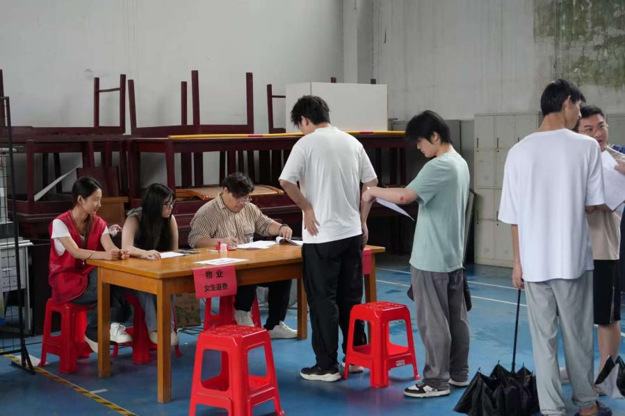 青春启航 梦想绽放——sunbet申慱官网2025届毕业季 青春启航 梦想绽放——sunbet申慱官网2025届毕业季