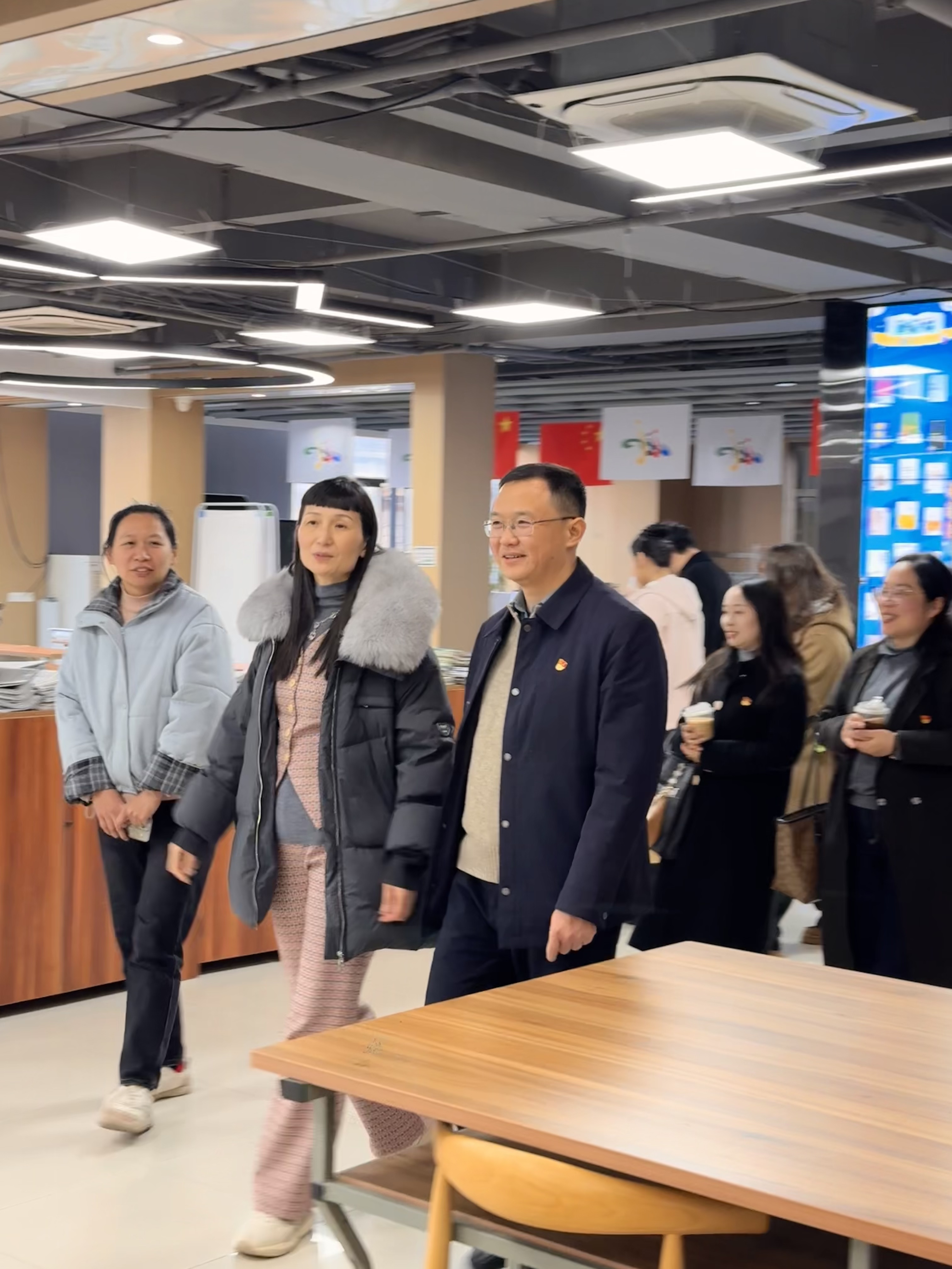 党建互鉴促提升 协同育人启新程——sunbet申慱官网赴武汉市第一商业学校开展党建交流活动 党建互鉴促提升 协同育人启新程——sunbet申慱官网赴武汉市第一商业学校开展党建交流活动