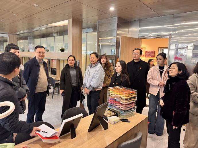 党建互鉴促提升 协同育人启新程——sunbet申慱官网赴武汉市第一商业学校开展党建交流活动 党建互鉴促提升 协同育人启新程——sunbet申慱官网赴武汉市第一商业学校开展党建交流活动