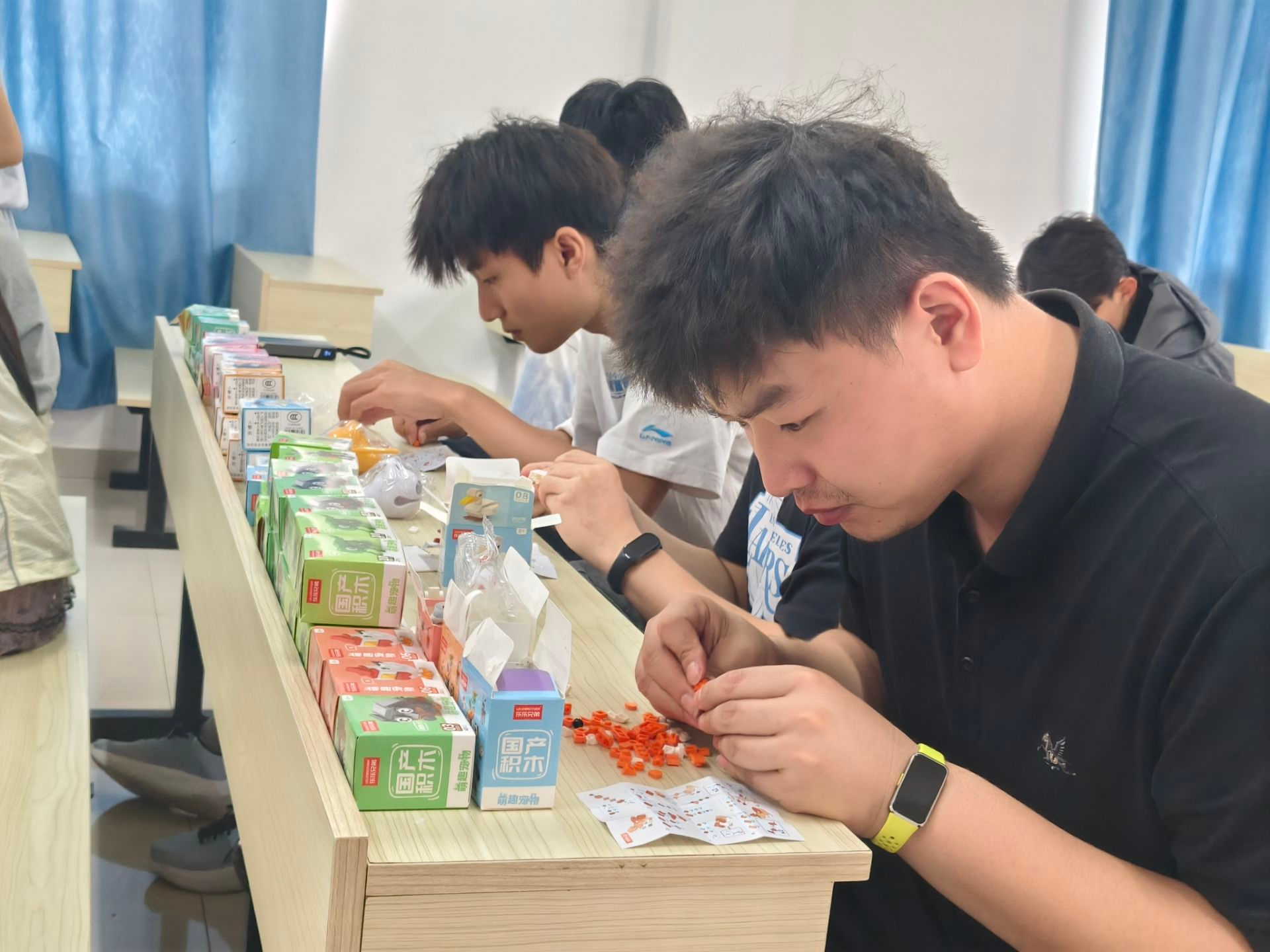 sunbet申慱官网第五届5·25 心理健康月圆满落幕——悦纳自我温暖同行 sunbet申慱官网第五届5·25 心理健康月圆满落幕——悦纳自我温暖同行