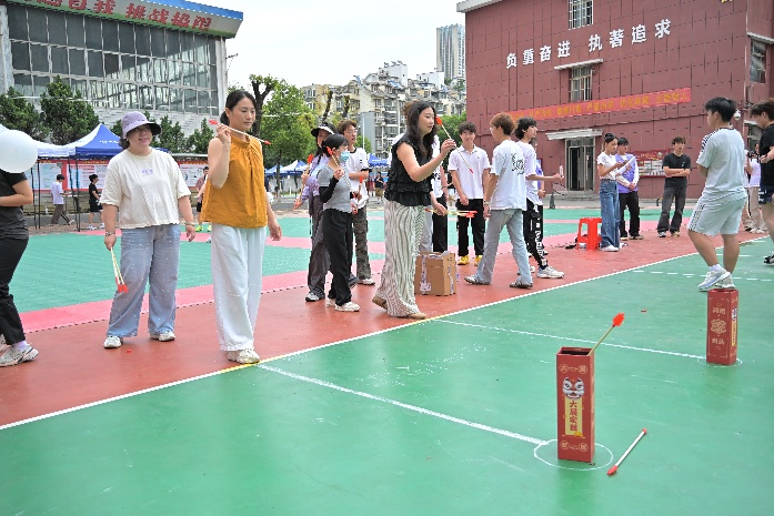 活力校园 趣享运动|sunbet申慱官网2026年趣味运动会暨教职工趣味运动会圆满落幕 活力校园 趣享运动|sunbet申慱官网2026年趣味运动会暨教职工趣味运动会圆满落幕