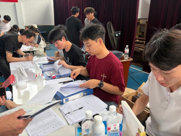 青春扬帆，筑梦远航 ——申慱官网顺利完成2026届毕业生集中离校手续办理工作