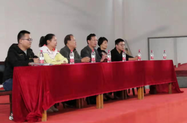 武昌区文明办领导莅临申慱官网 为军运会志愿者加油鼓劲