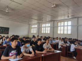 申慱官网举行第三十一期业余党校结业典礼