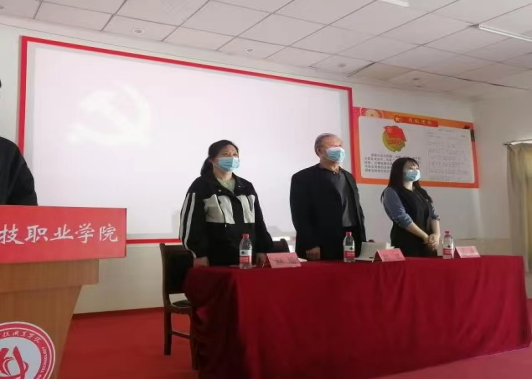 申慱官网举行第33期业余党校开班仪式 申慱官网举行第33期业余党校开班仪式
